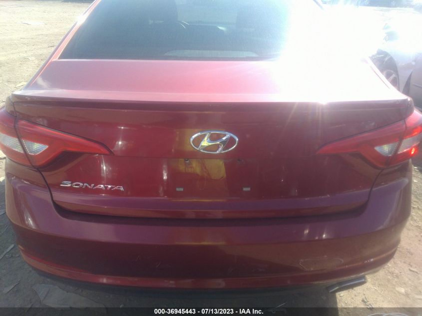 2015 HYUNDAI SONATA 2.4L SE - 5NPE24AF2FH024631