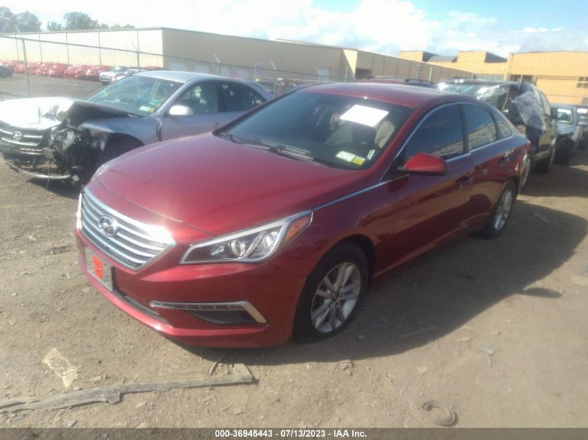 2015 HYUNDAI SONATA 2.4L SE - 5NPE24AF2FH024631