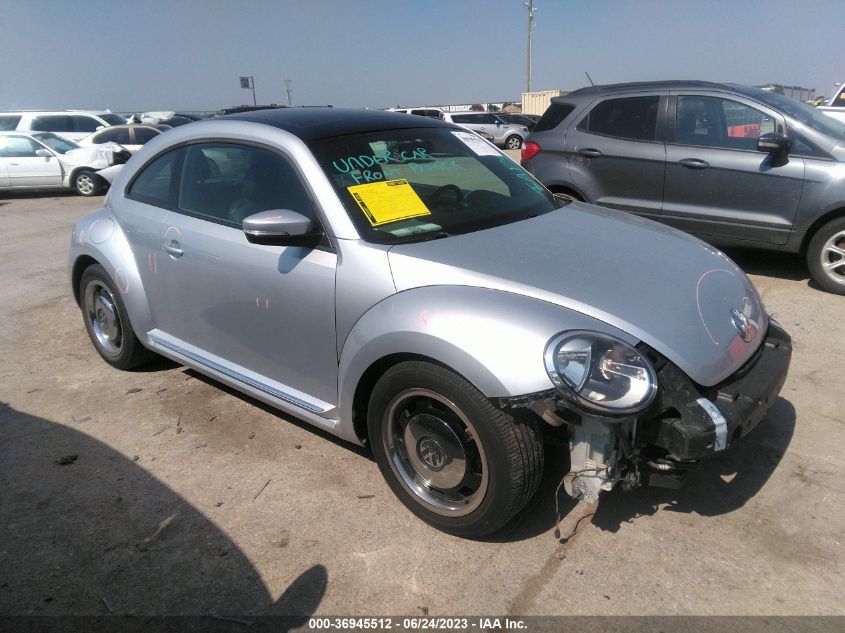 2013 VOLKSWAGEN BEETLE COUPE 2.5L W/SUN - 3VWJP7AT2DM623606