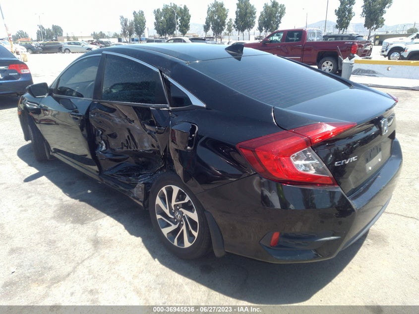 VIN 2HGFC2F73JH526591 2018 HONDA CIVIC SEDAN EX