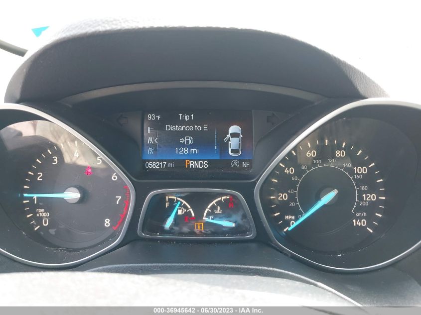 VIN 1FMCU0G96HUB30628 2017 FORD ESCAPE SE
