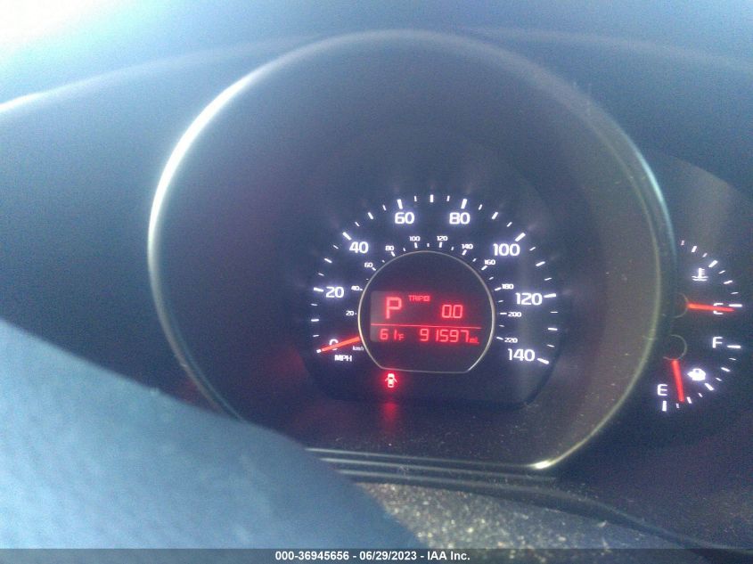 2015 KIA SOUL + - KNDJP3A51F7788833