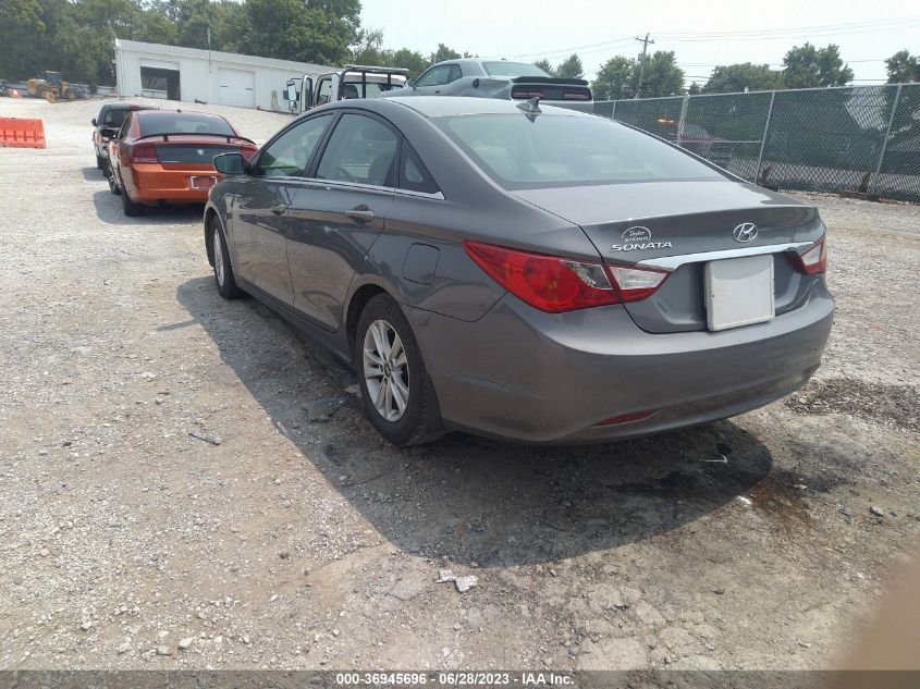 2013 HYUNDAI SONATA GLS - 5NPEB4AC5DH627687