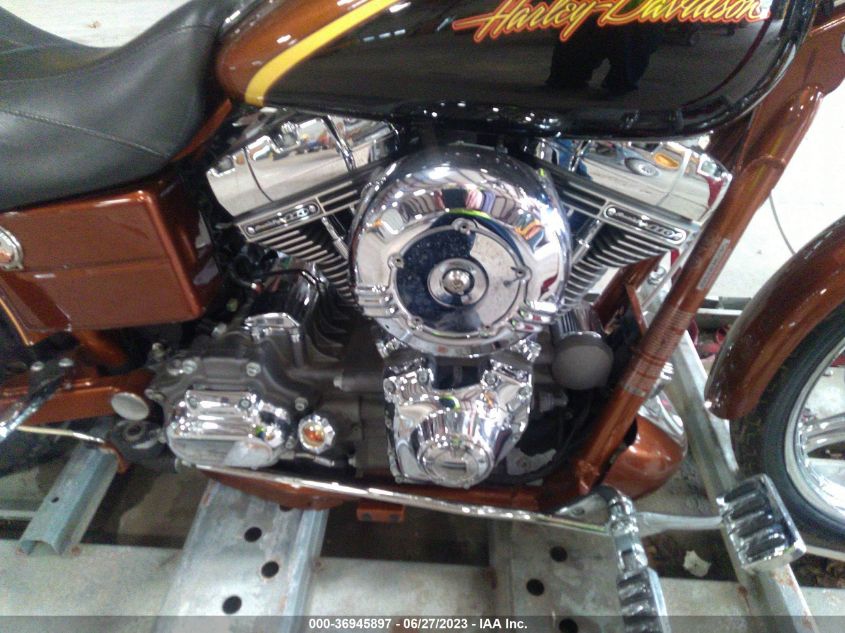 2008 HARLEY-DAVIDSON FXDSE2 105TH ANNIVERSARY EDITION - 1HD1PS8478K976858