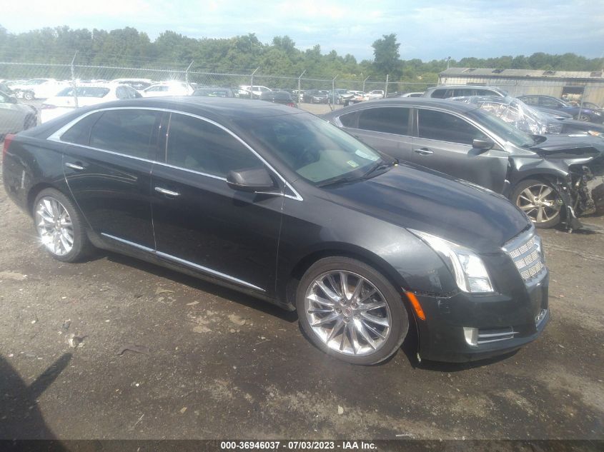 2013 CADILLAC XTS PLATINUM - 2G61V5S35D9236085