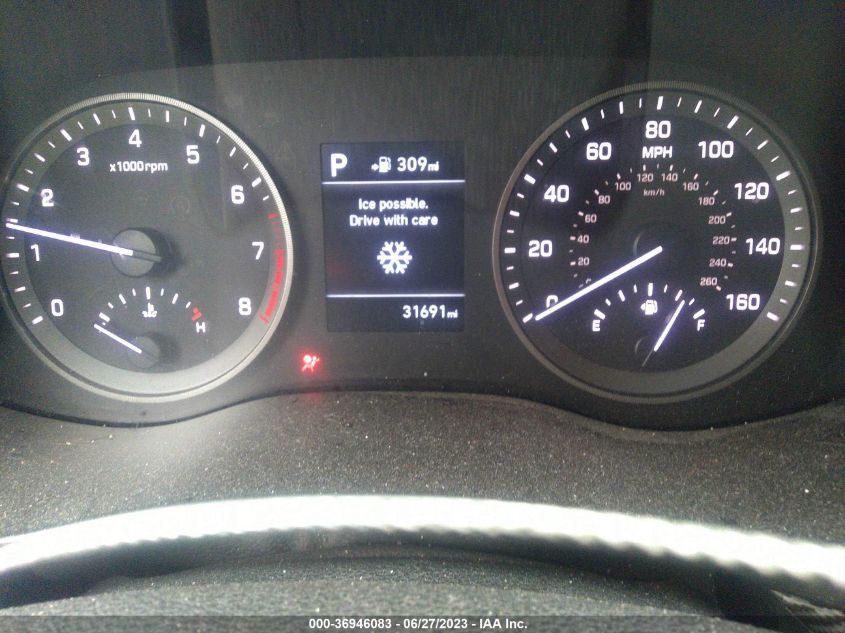 2020 HYUNDAI TUCSON SE - KM8J23A4XLU083169