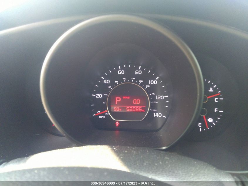 2016 KIA SOUL + - KNDJP3A55G7409611