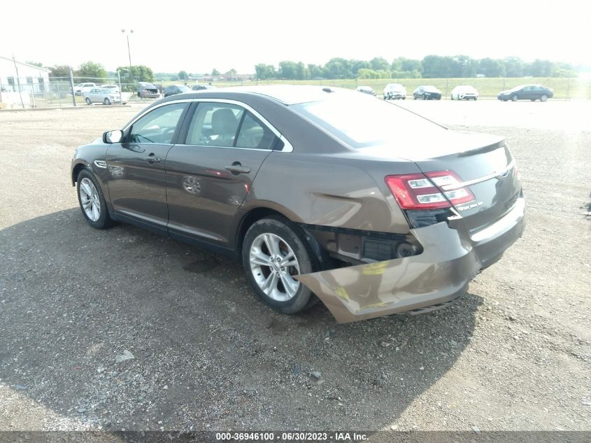 2015 FORD TAURUS SE - 1FAHP2D80FG159018