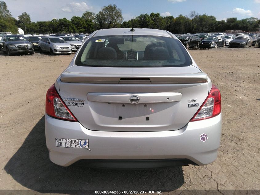 VIN 3N1CN7AP5JL835490 2018 NISSAN VERSA SEDAN no.16