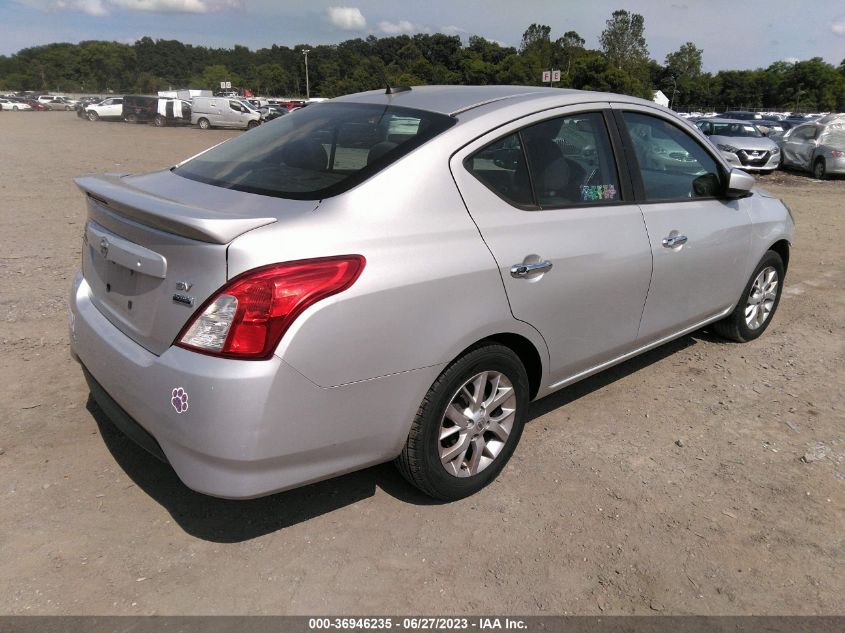 VIN 3N1CN7AP5JL835490 2018 NISSAN VERSA SEDAN no.4