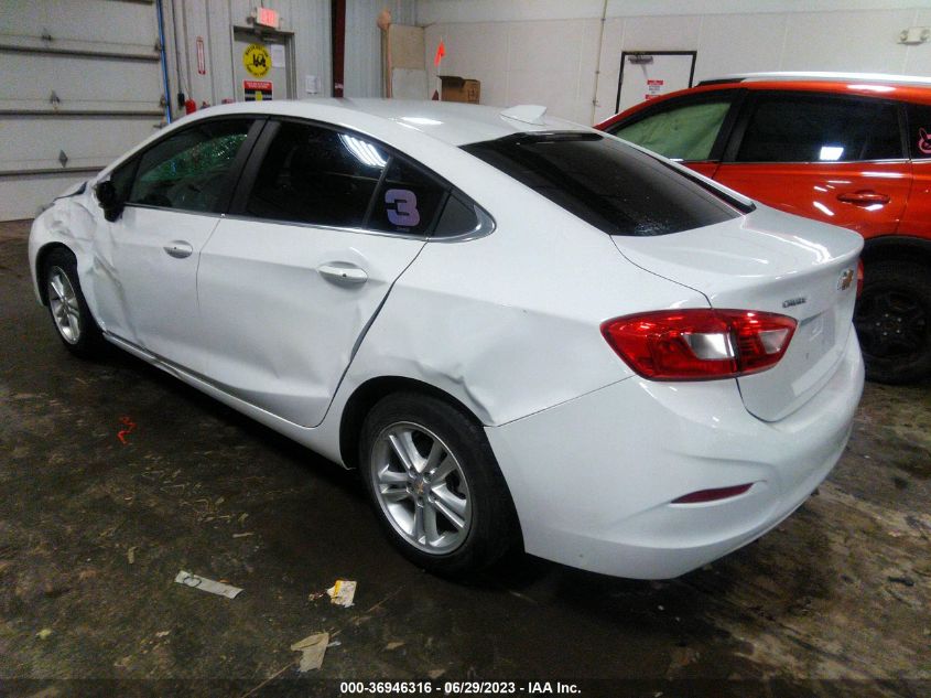 2018 CHEVROLET CRUZE LT - 1G1BE5SM4J7142733
