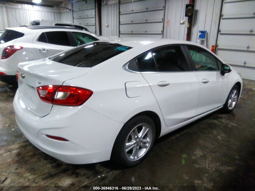 2018 CHEVROLET CRUZE LT - 1G1BE5SM4J7142733