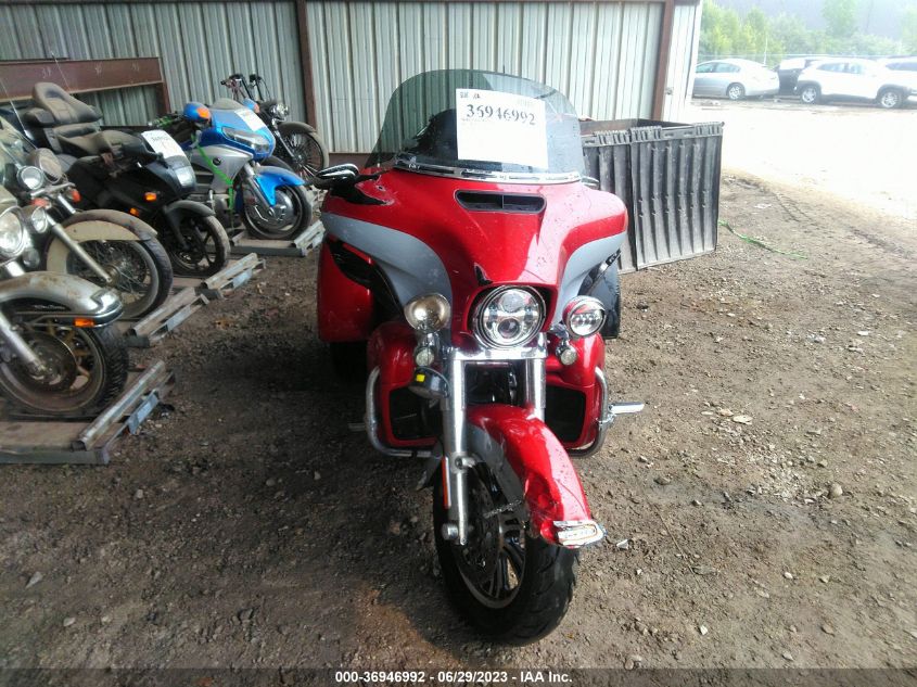2019 HARLEY-DAVIDSON FLHTCUTG 1HD1MAF15KB858259