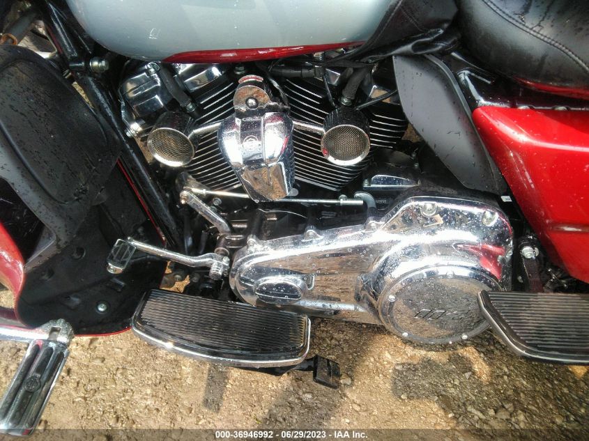 2019 HARLEY-DAVIDSON FLHTCUTG 1HD1MAF15KB858259