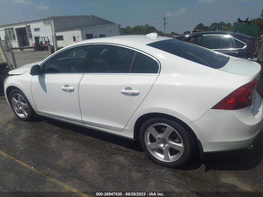 2013 VOLVO S60 T5 - YV1612FS1D2180332