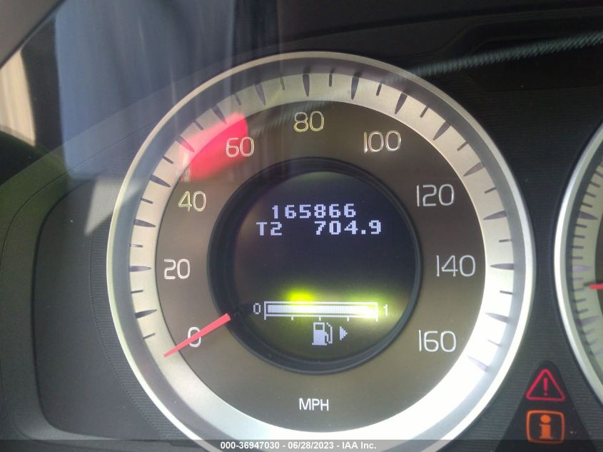 2013 VOLVO S60 T5 - YV1612FS1D2180332
