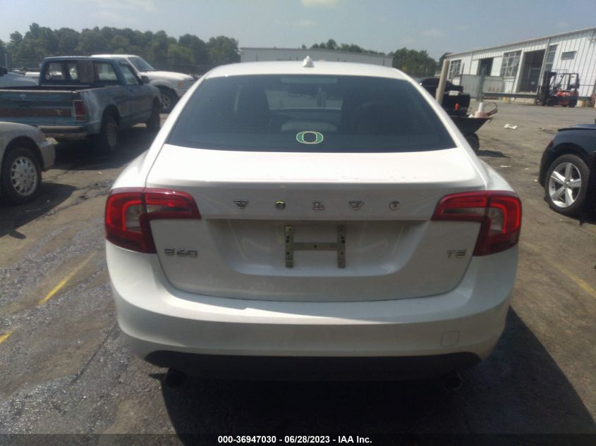 2013 VOLVO S60 T5 - YV1612FS1D2180332
