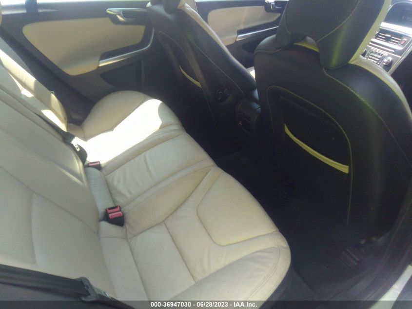 2013 VOLVO S60 T5 - YV1612FS1D2180332