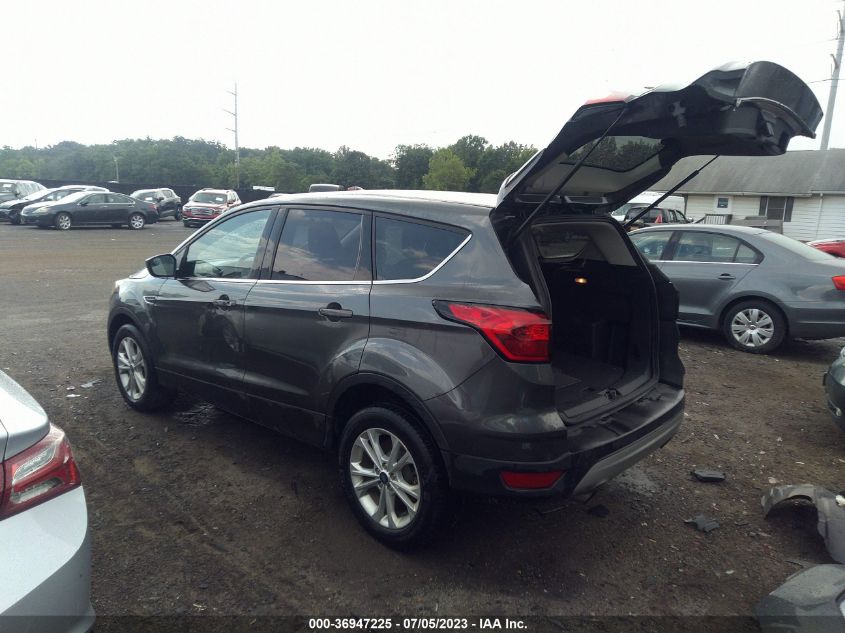 2019 FORD ESCAPE SE - 1FMCU0GDXKUA23285