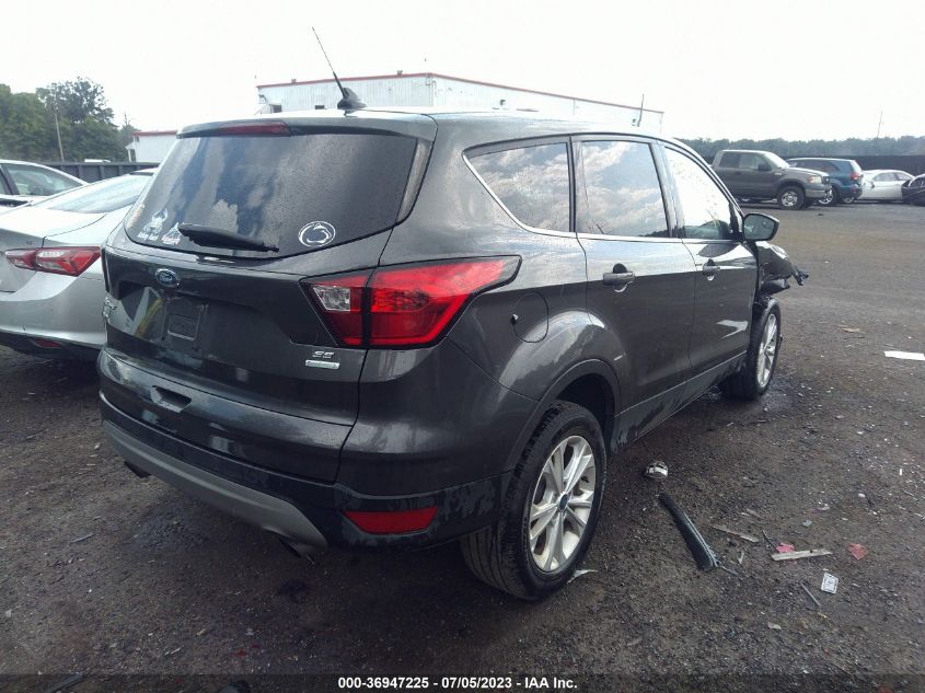 2019 FORD ESCAPE SE - 1FMCU0GDXKUA23285