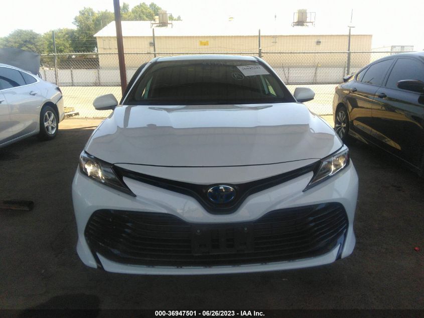 2020 TOYOTA CAMRY HYBRID LE - 4T1C31AK2LU543806