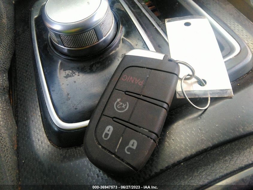 2015 CHRYSLER 300 S - 2C3CCABG4FH756377
