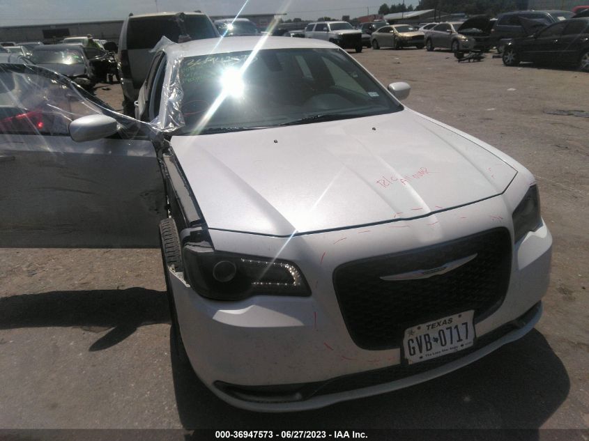 2015 CHRYSLER 300 S - 2C3CCABG4FH756377