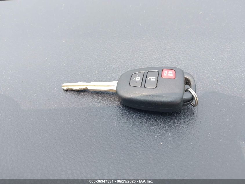 2014 TOYOTA RAV4 XLE - 2T3RFREV8EW147975