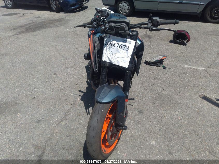 2022 KTM 890 DUKE R VBKTU9407NM830280