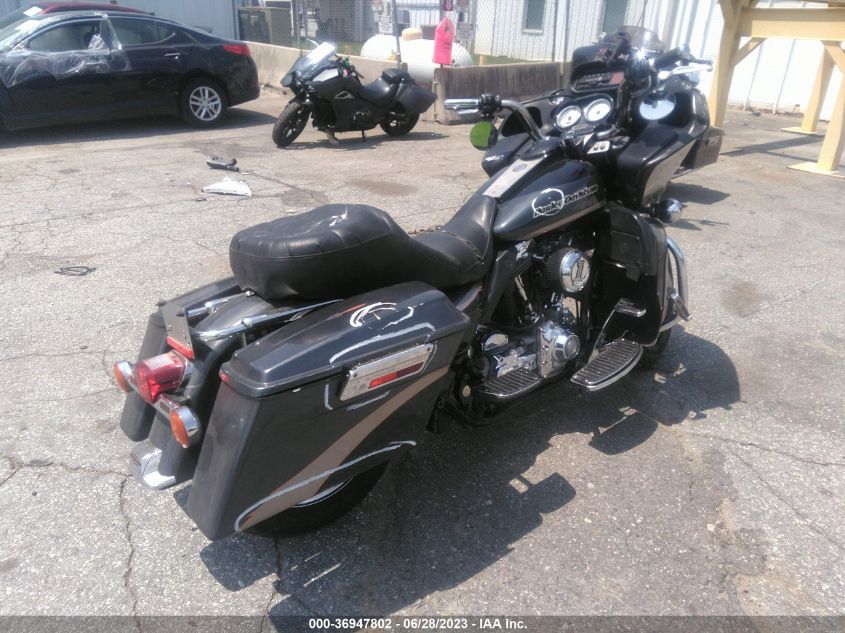 2001 HARLEY-DAVIDSON FLTRSEI2 1HD1PCC161Y952329