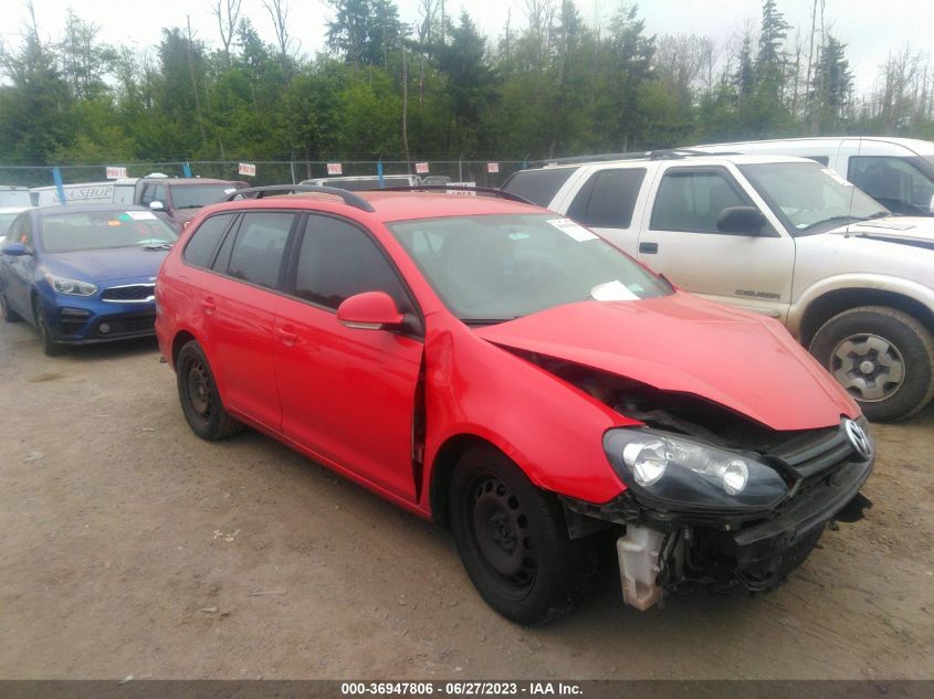 2013 VOLKSWAGEN JETTA SPORTWAGEN S - 3VWPP7AJ6DM648582