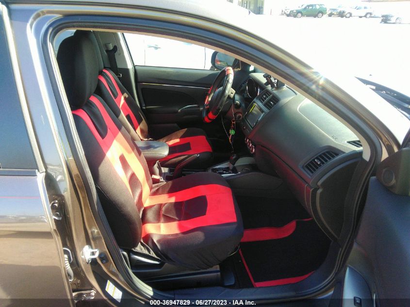2018 MITSUBISHI OUTLANDER SPORT ES/SE - JA4AP3AU0JU013466