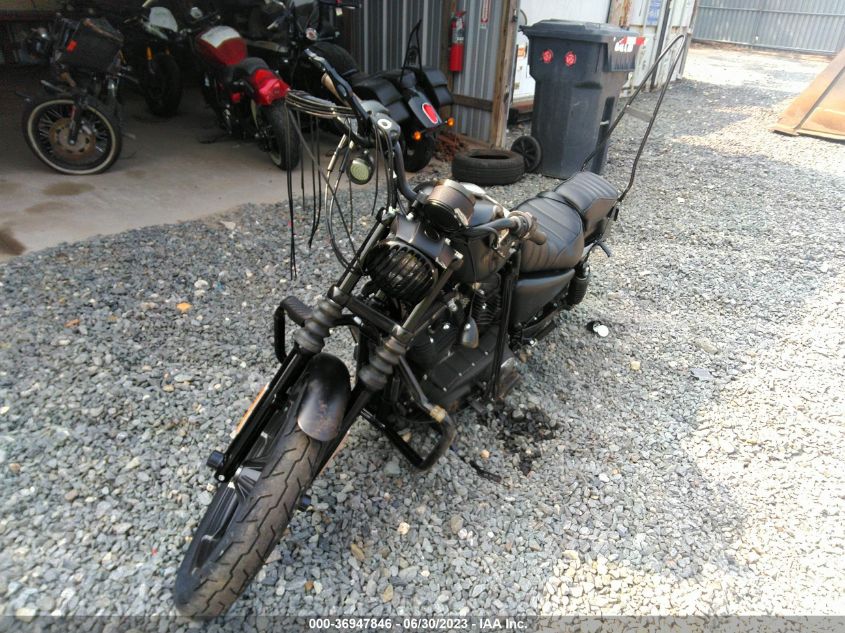 2020 HARLEY-DAVIDSON XL883 N - 1HD4LE218LB401783