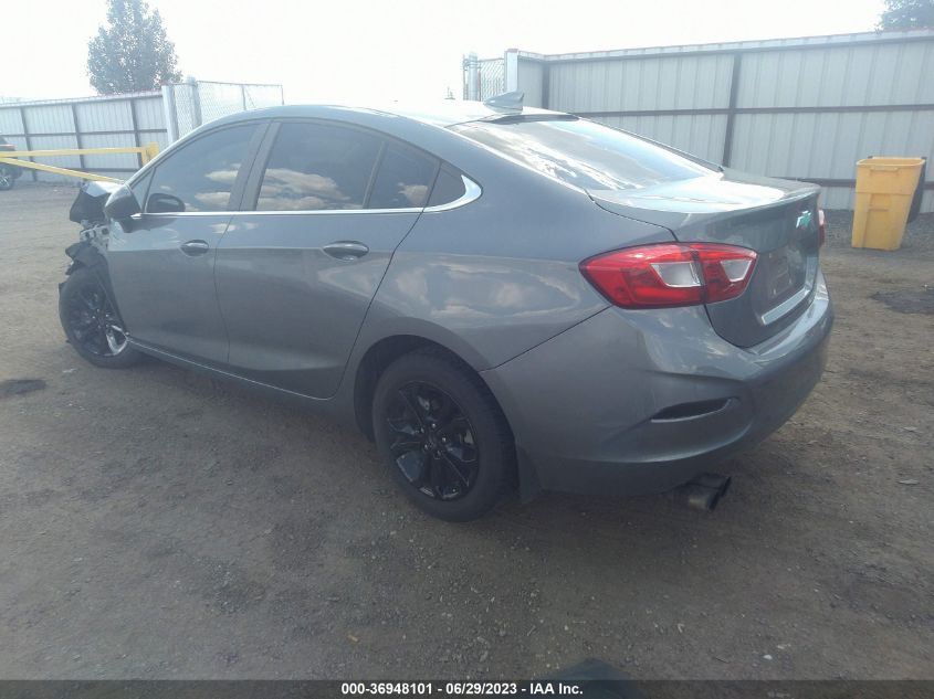 2019 CHEVROLET CRUZE LT - 1G1BE5SM7K7139133