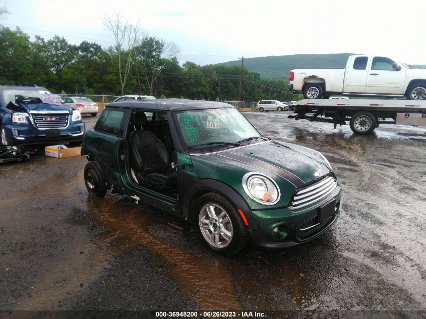 2013 MINI COOPER HARDTOP - WMWSU3C55DT549426
