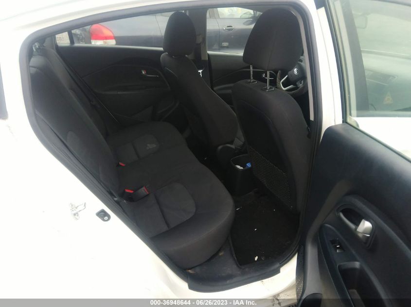 2015 KIA RIO LX - KNADM4A3XF6462087