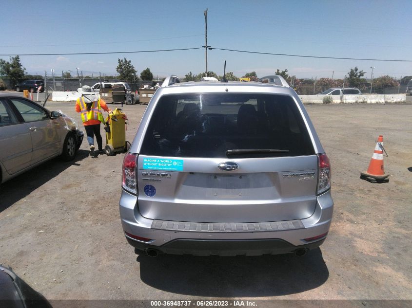 2013 SUBARU FORESTER 2.5X TOURING - JF2SHAGC2DH420469