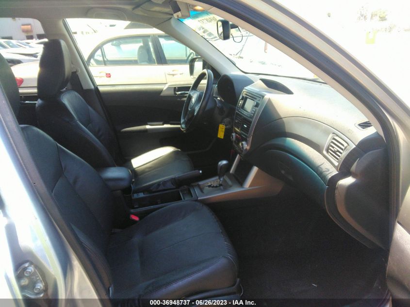 2013 SUBARU FORESTER 2.5X TOURING - JF2SHAGC2DH420469