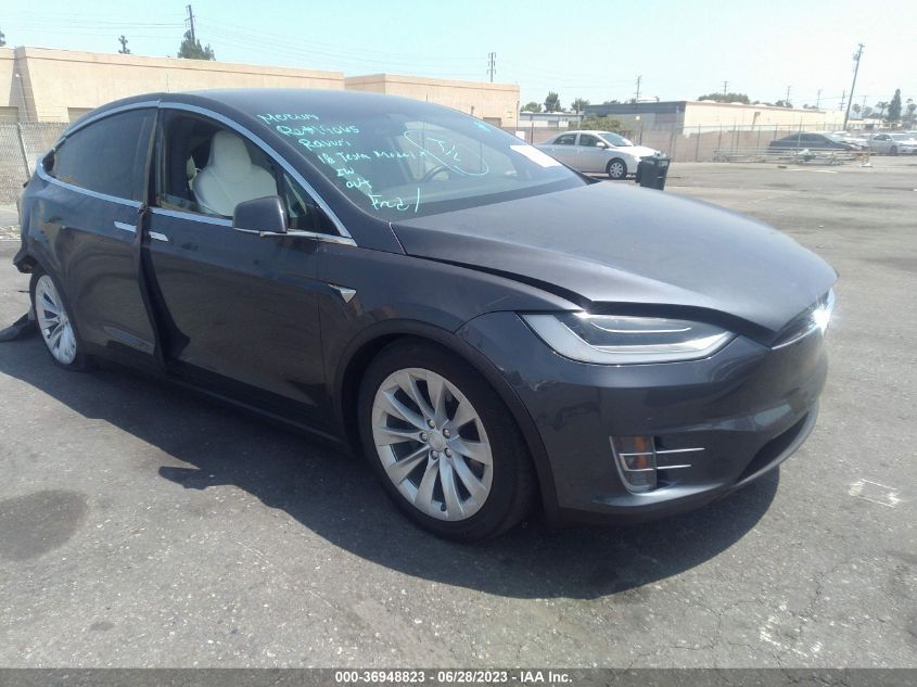 5YJXCBE28JF123172 TESLA MODEL X 75D/100D/P100D 2018