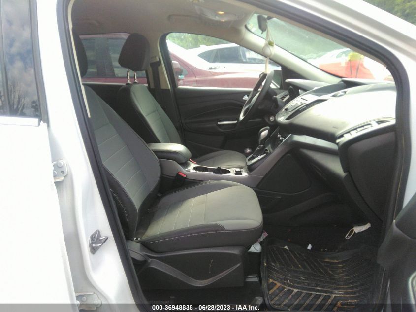 2016 FORD ESCAPE SE - 1FMCU9GX5GUB15278