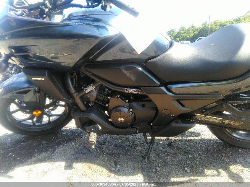 2016 HONDA CTX700 D JH2RC6949GK200159