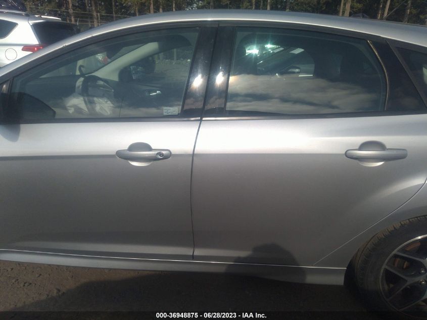 2015 FORD FOCUS SE - 1FADP3K22FL315179