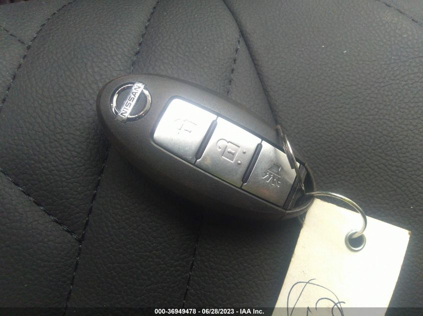 2017 NISSAN VERSA NOTE SL - 3N1CE2CP7HL377560