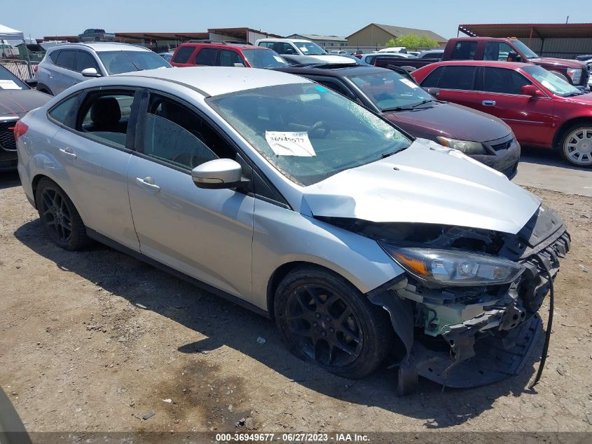 2016 FORD FOCUS SE - 1FADP3F20GL326449