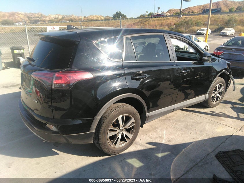 VIN 2T3WFREV6JW468202 2018 TOYOTA RAV4 XLE/ADVENTURE