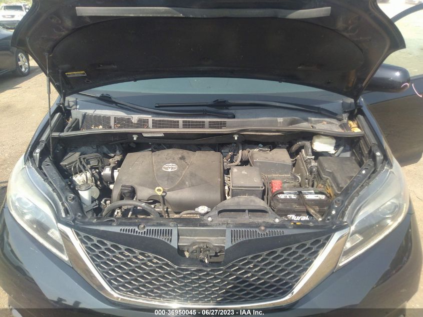 2017 TOYOTA SIENNA SE - 5TDXZ3DC6HS845485