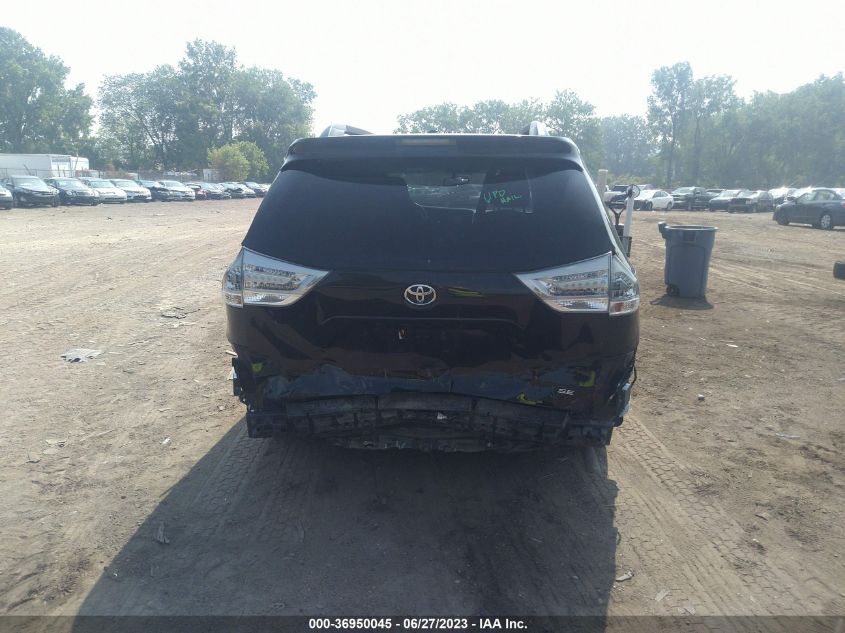 2017 TOYOTA SIENNA SE - 5TDXZ3DC6HS845485