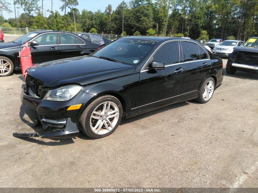 2014 MERCEDES-BENZ C 250 - WDDGF4HB8EG222834