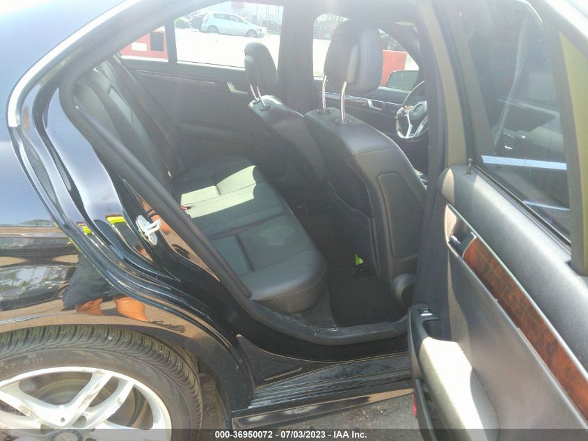 2014 MERCEDES-BENZ C 250 - WDDGF4HB8EG222834