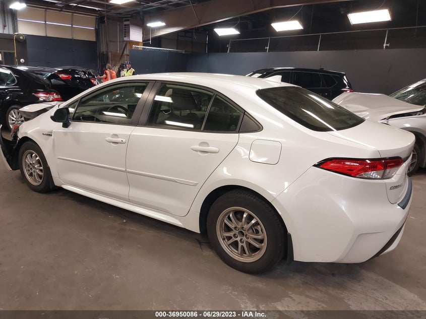 VIN JTDEAMDE2MJ031749 2021 TOYOTA COROLLA HYBRID LE